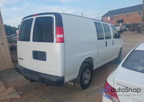 2025 Chevrolet Express Cargo Rwd 2500 Regular Wheelbase Wt из США, поврежденный, VIN 1GCWGAFP5S1178578